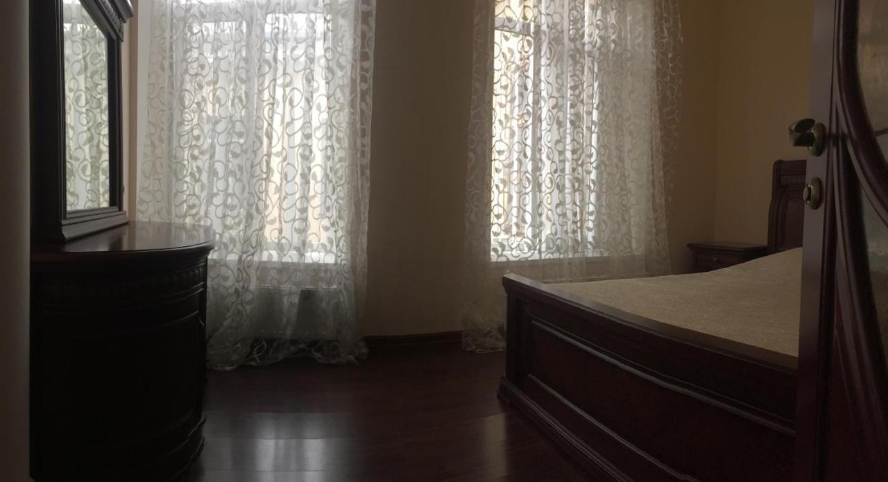 Cozy Studio Near Greek Square Διαμέρισμα Οδησσός Εξωτερικό φωτογραφία